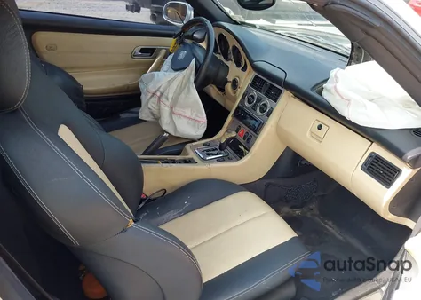 2004 Mercedes-Benz Slk 230 Kompressor из США, поврежденный, VIN WDBKK49F74F297867